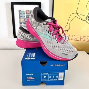 Brooks Ghost 14 Running Shoes Oyster/Yucca/Pink Woman’s Size 11
